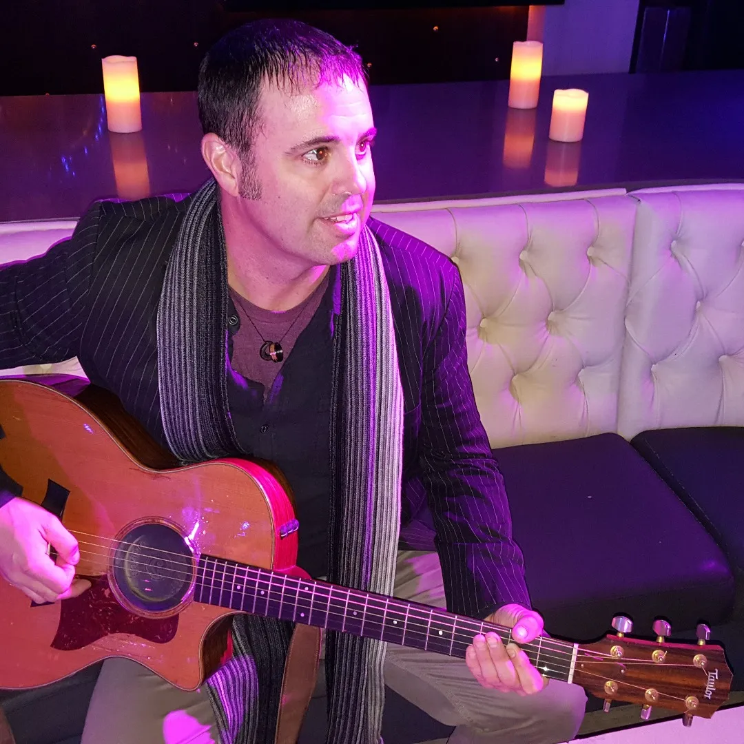 Live Music | Mike Mydral event